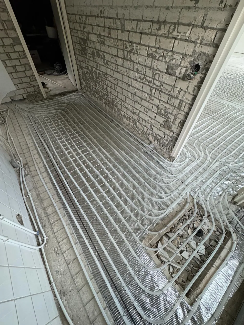 Vloerverwarming op Tackerplaten